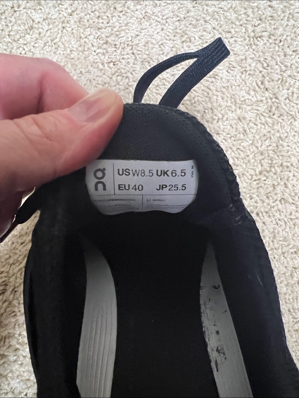 On Running Women’s Black and White Cloud Athletic Sneakers - Picture 4 of 4